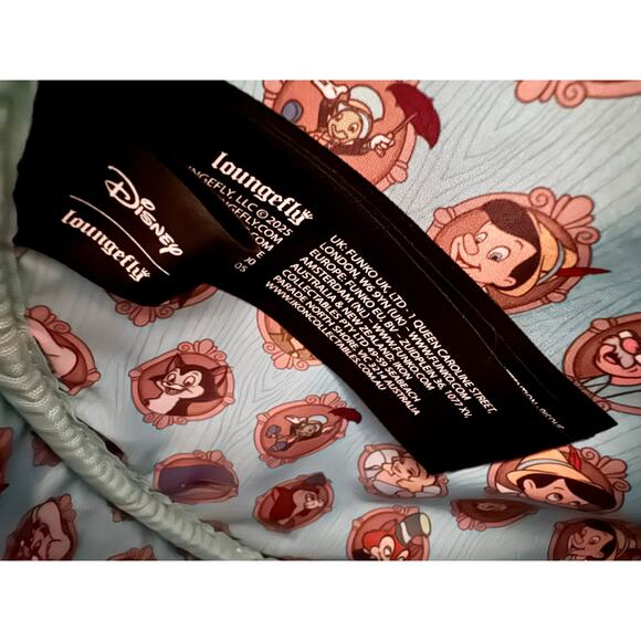 Loungefly Pinocchio Cameo Mini Backpack - Picture 8 of 9
